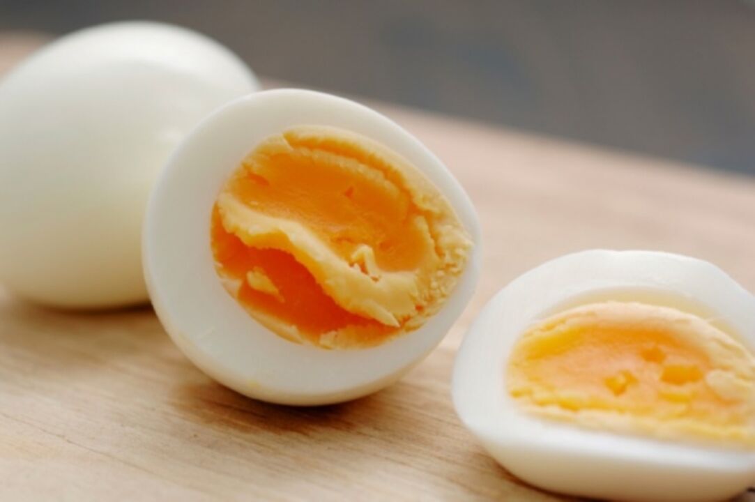 kuhana jajca za japonsko dieto